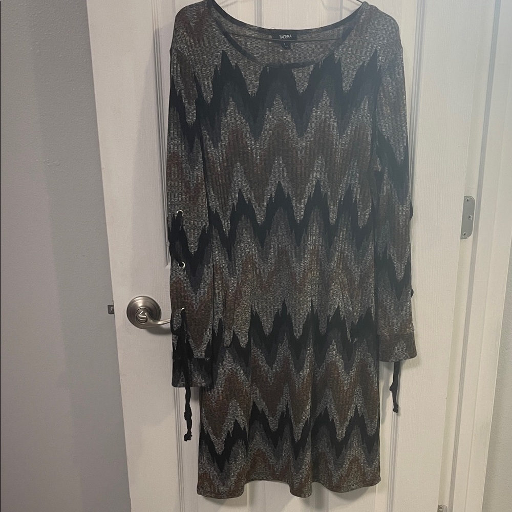 Tacera Zigzag Patterned Dress